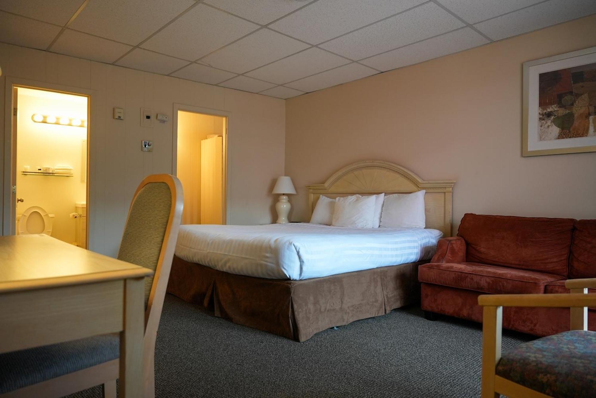 Travelodge By Wyndham Niagara Falls At The Falls Экстерьер фото