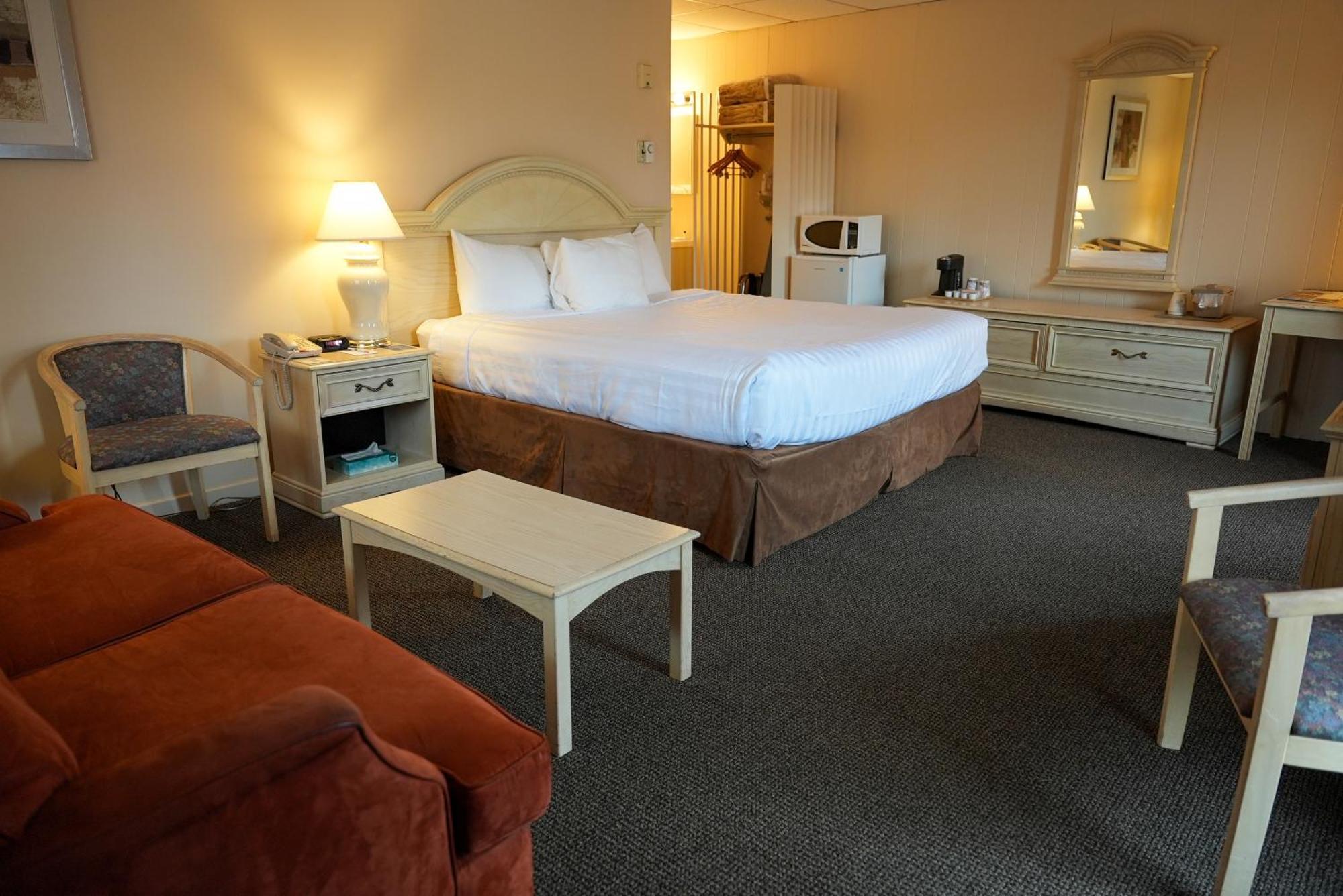 Travelodge By Wyndham Niagara Falls At The Falls Экстерьер фото